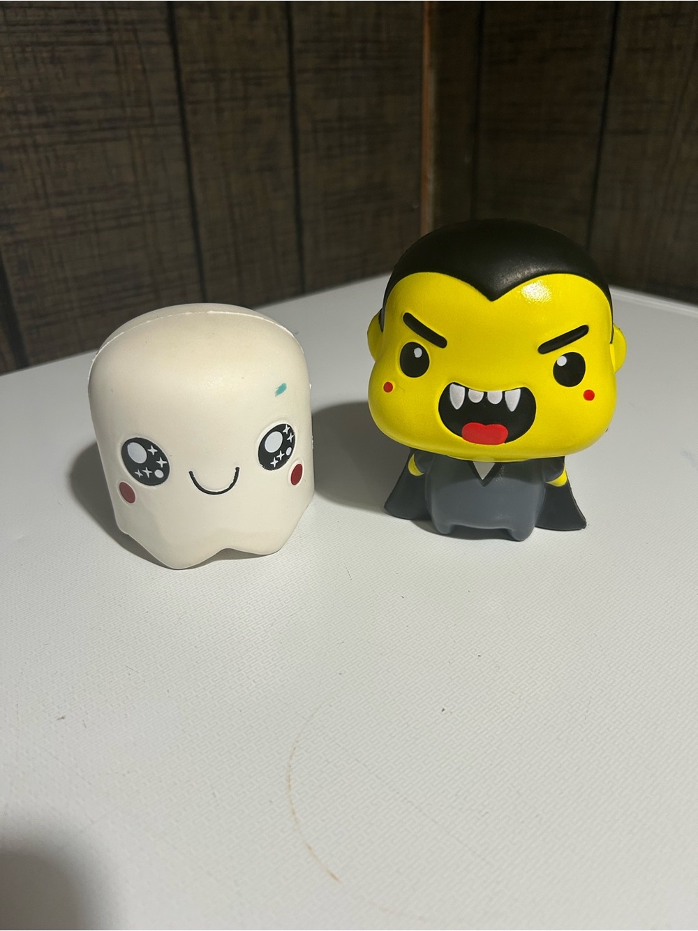 FREE! Slow rise Halloween Ghost and Vampire squishies